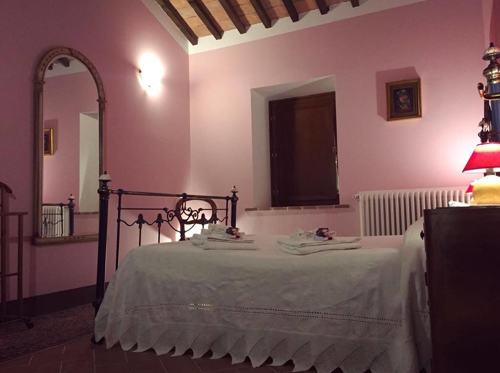 Agriturismo Ipoderi Chianciano Terme Eksteriør billede